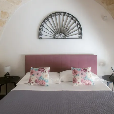 Dimora Brezza - - *